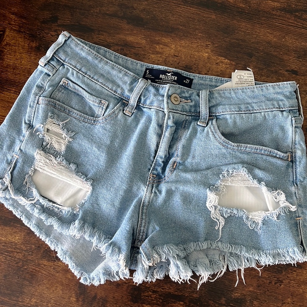 Size 5 Hollister denim shorts